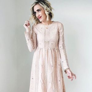 ROOLEE BOUTIQUE BLUSH LACE DRESS